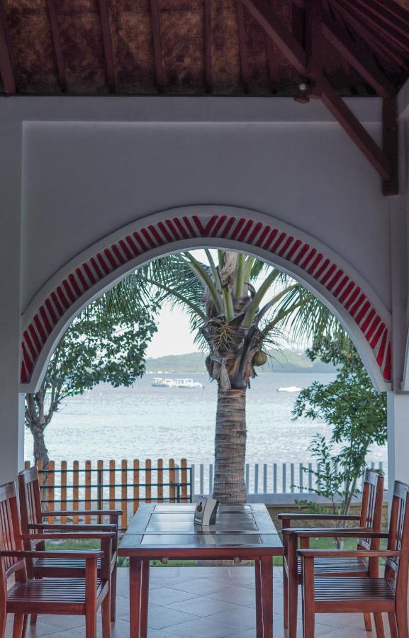 Yut'S Inn Flower Paradise Gili Gede ภายนอก รูปภาพ